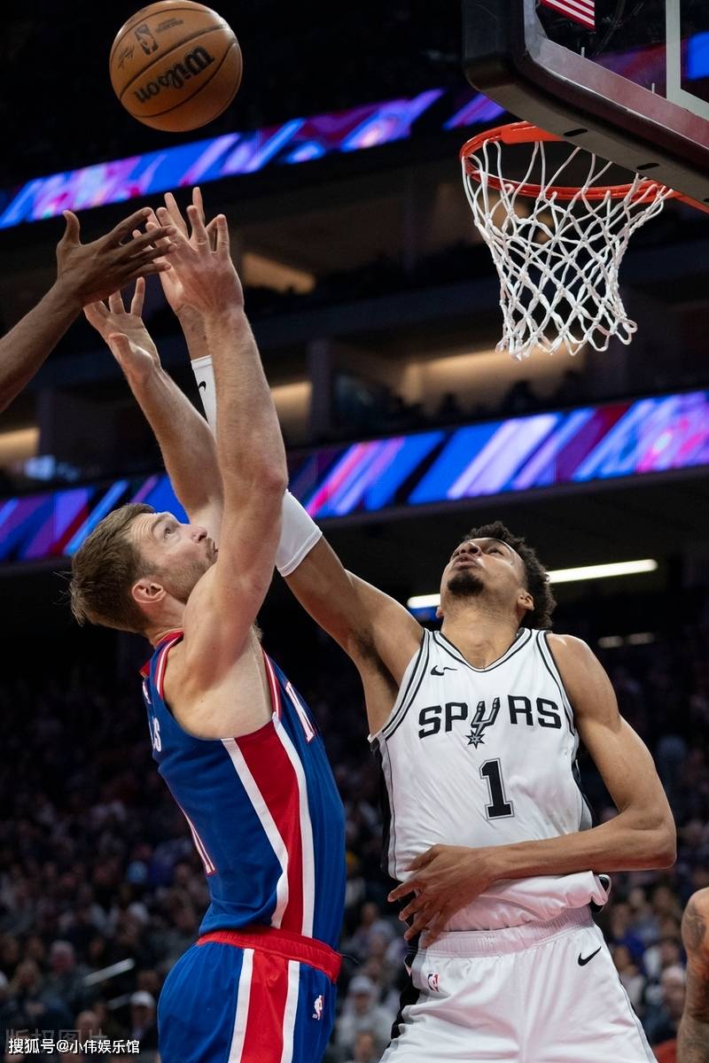 ng28-浓眉哥在巴塞罗那比赛中重返赛场，反败为胜引发热议！比赛高潮迭起的简单介绍