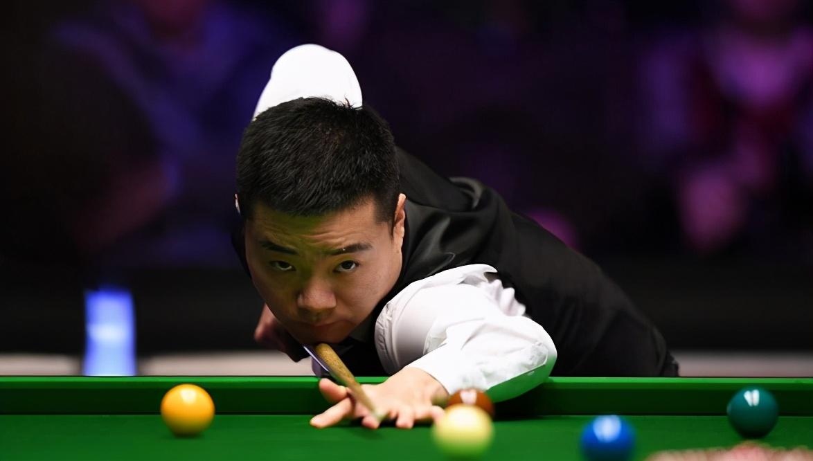 南宫28-包含Ning在德国队比赛中爆冷，挺进下一轮引发热议！的词条