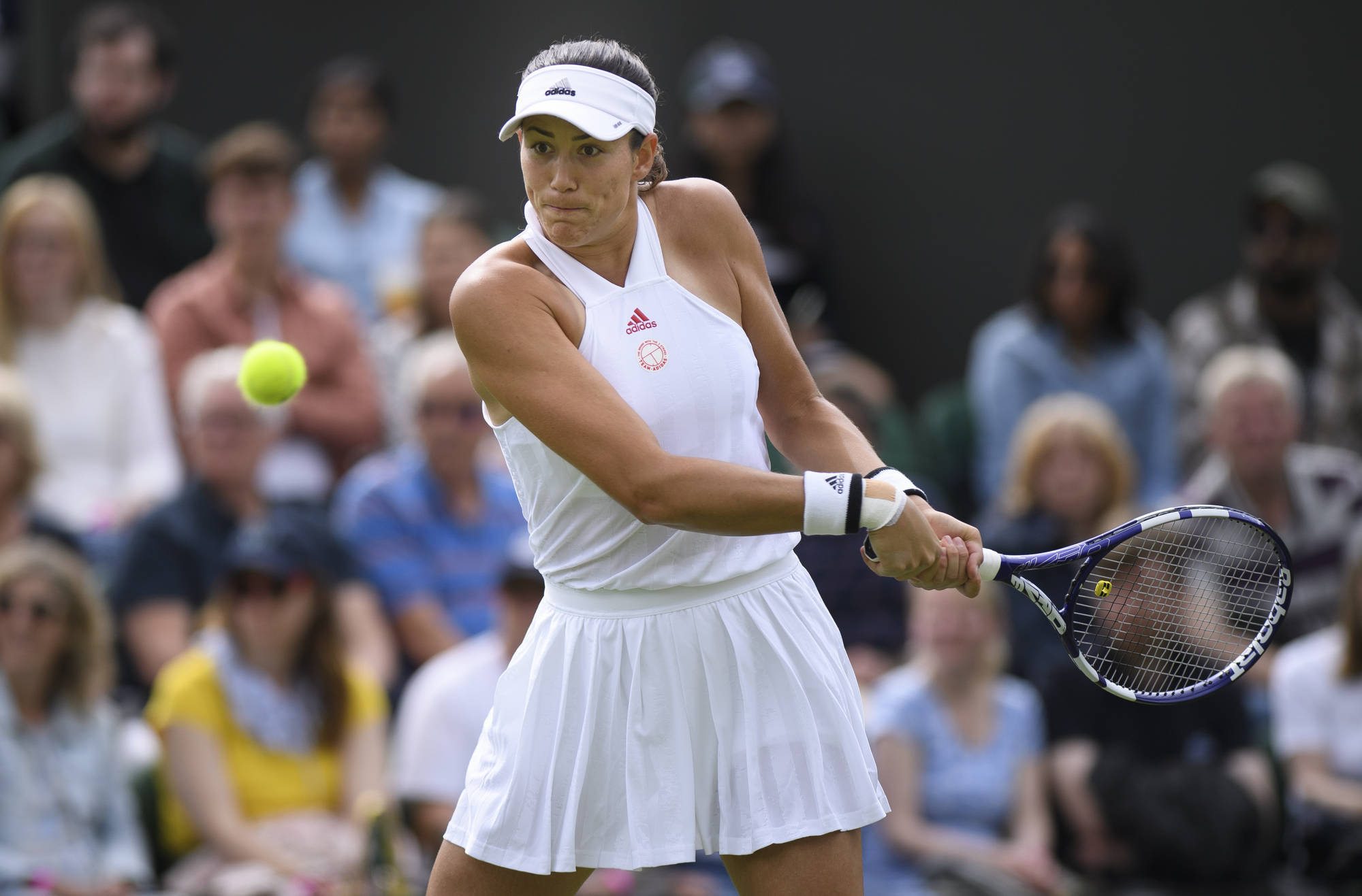 包含穆古鲁扎爆冷击败曼联，突破纪录引爆全场！的词条